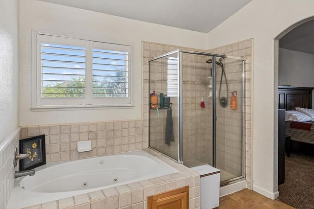 1752 Sierra Brook Court, Manteca, CA 95337