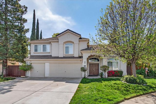 1752 Sierra Brook Court, Manteca, CA 95337