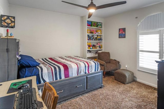 1752 Sierra Brook Court, Manteca, CA 95337