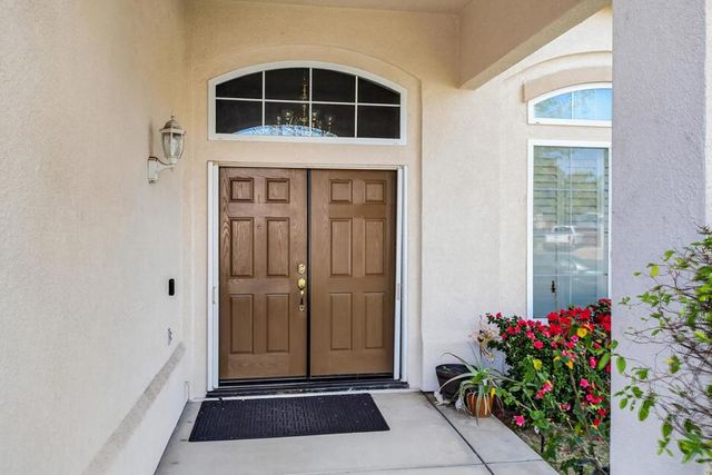 1752 Sierra Brook Court, Manteca, CA 95337