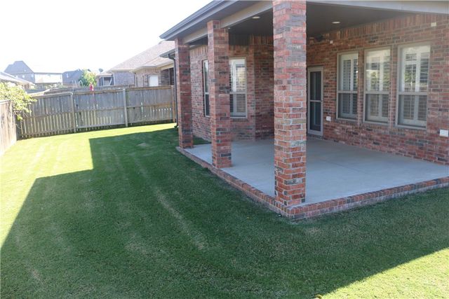 4601 SW Lilly Street, Bentonville, AR 72713