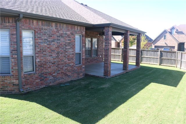 4601 SW Lilly Street, Bentonville, AR 72713