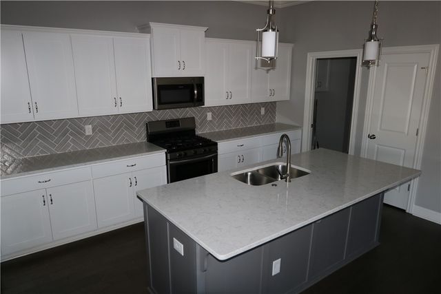 4601 SW Lilly Street, Bentonville, AR 72713