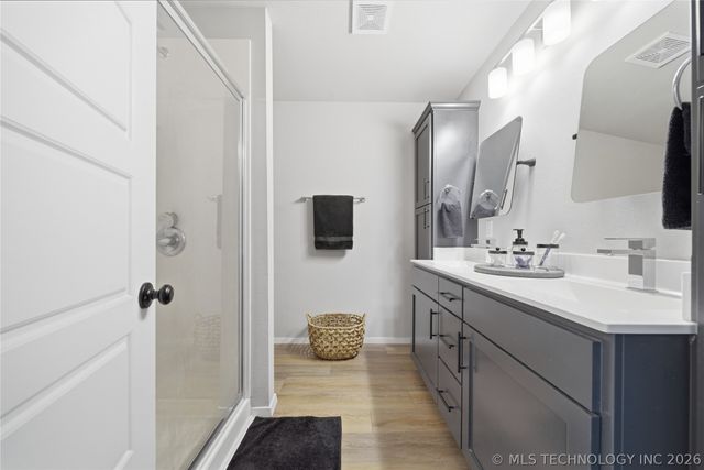 13827 S Quincy Street, Glenpool, OK 74033