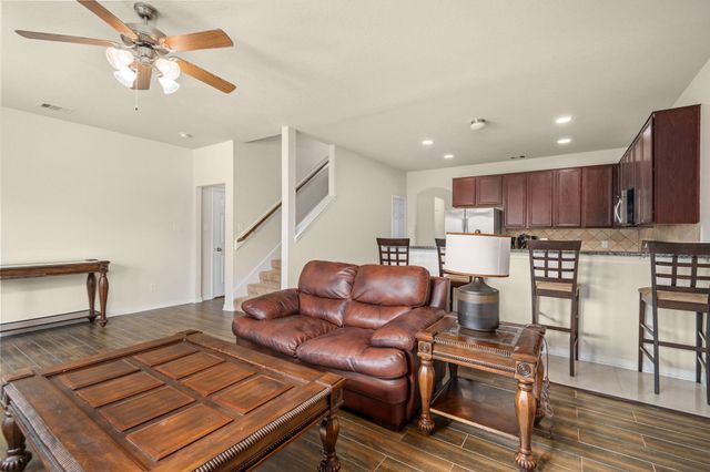 2702 Elm Crossing Trail, Spring, TX 77386