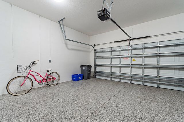15883 KEY BISCAYNE Lane, The Acreage, FL 33470
