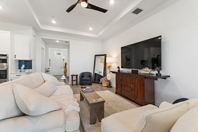 15883 KEY BISCAYNE Lane, The Acreage, FL 33470