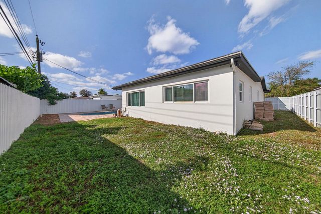 7450 Branch St, Hollywood, FL 33024