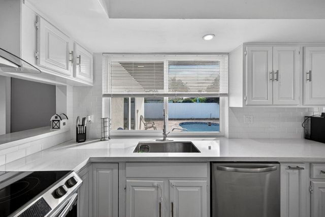 7450 Branch St, Hollywood, FL 33024