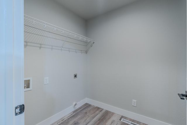 2530 S Hartford Avenue, Bolivar, MO 65613