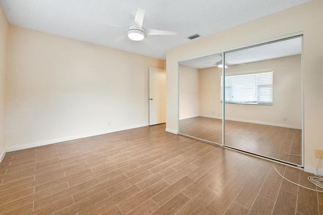 2012 SW 17th Avenue, Boynton Beach, FL 33426