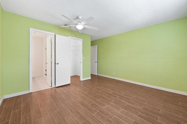 2012 SW 17th Avenue, Boynton Beach, FL 33426