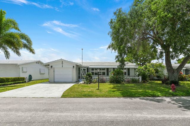 2012 SW 17th Avenue, Boynton Beach, FL 33426