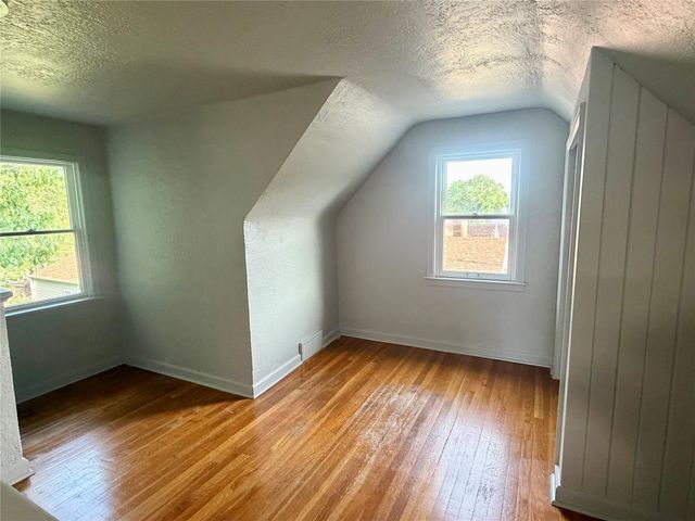 525 16th Street, West Des Moines, IA 50265