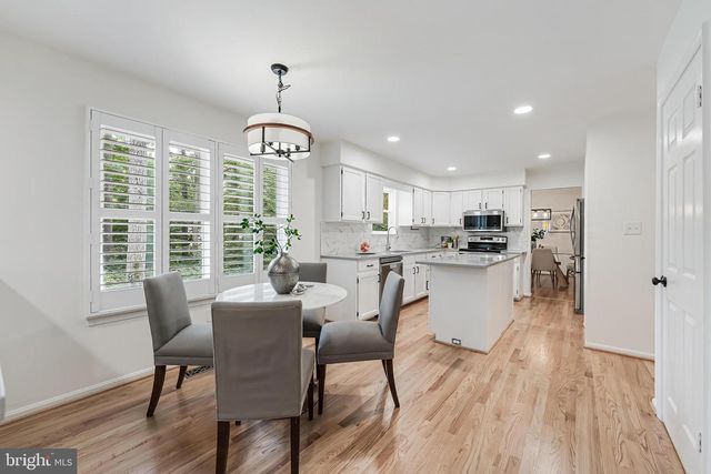 12400 ALEXANDER CORNELL DR, Fairfax, VA 22033
