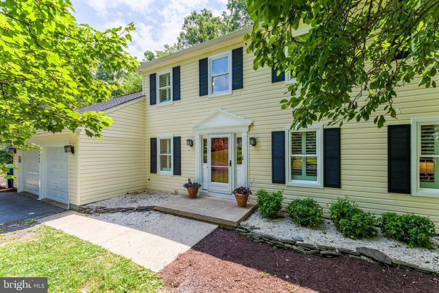 12400 ALEXANDER CORNELL DR, Fairfax, VA 22033