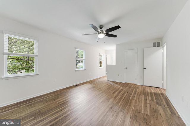 12400 ALEXANDER CORNELL DR, Fairfax, VA 22033
