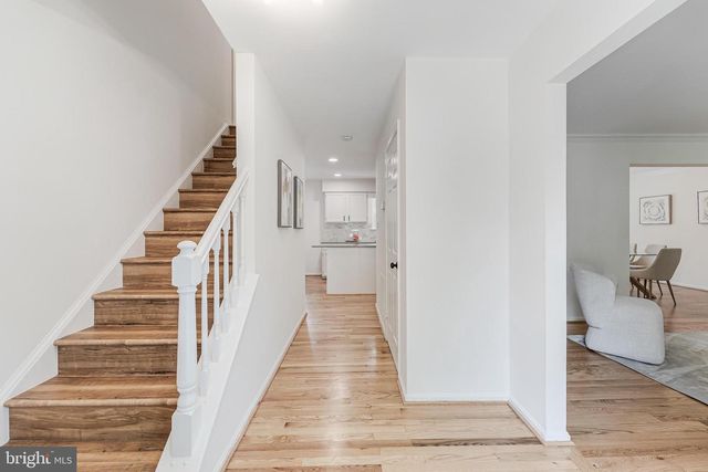 12400 ALEXANDER CORNELL DR, Fairfax, VA 22033