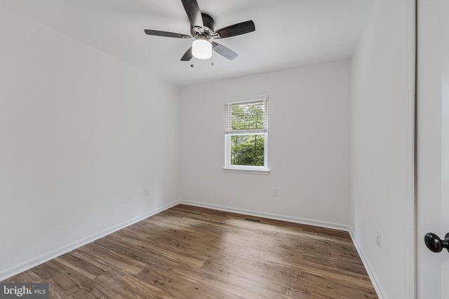 12400 ALEXANDER CORNELL DR, Fairfax, VA 22033