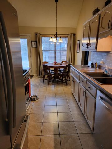 7926 MACON RD, Cordova, TN 38018