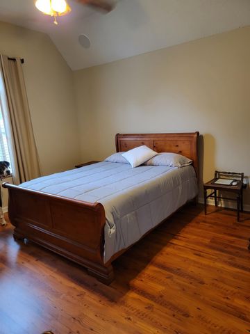 7926 MACON RD, Cordova, TN 38018