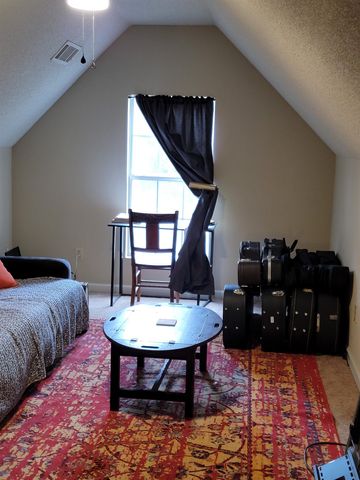 7926 MACON RD, Cordova, TN 38018