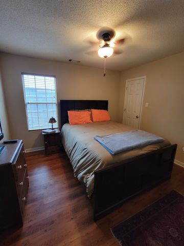 7926 MACON RD, Cordova, TN 38018