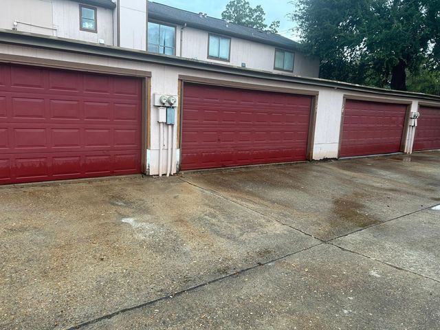 12300 Brookglade Circle 124, Houston, TX 77099