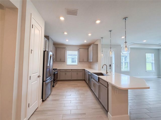 10064 MORNING MIST LANE, Sarasota, FL 34241