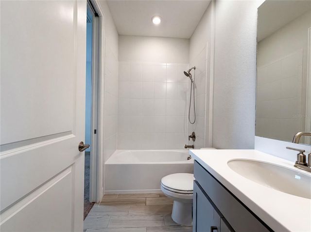10064 MORNING MIST LANE, Sarasota, FL 34241