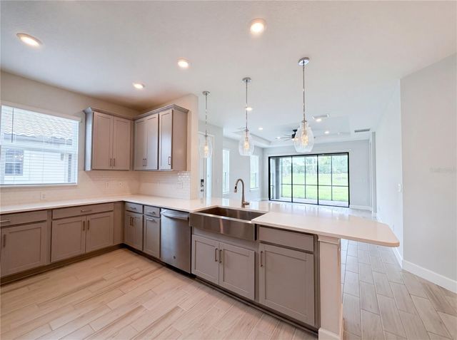 10064 MORNING MIST LANE, Sarasota, FL 34241