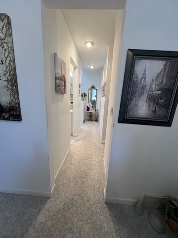 466 44th Ave Court 17, East Moline, IL 61244