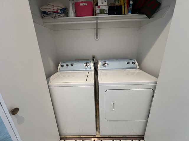 466 44th Ave Court 17, East Moline, IL 61244