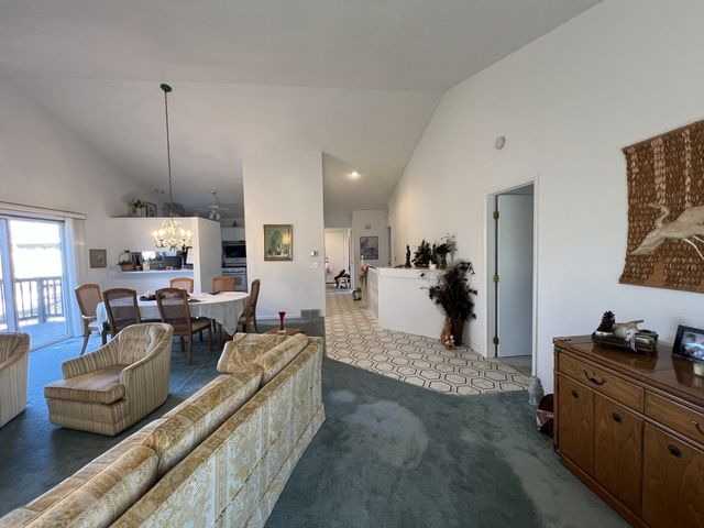 466 44th Ave Court 17, East Moline, IL 61244