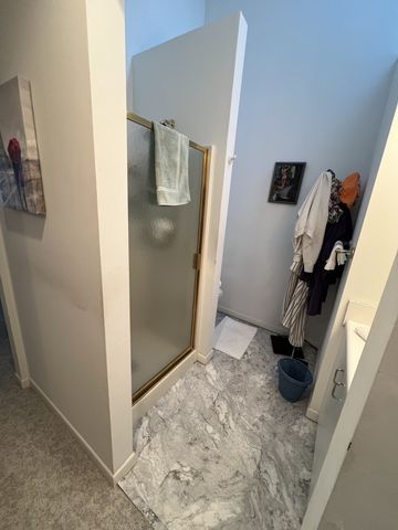 466 44th Ave Court 17, East Moline, IL 61244