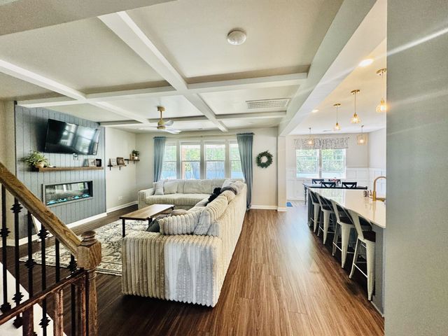 2709 Slatewood Way, Murfreesboro, TN 37129