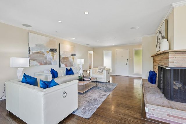 1512 Alturas Drive, Burlingame, CA 94010