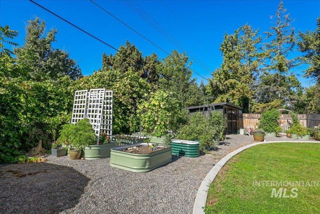 3629 E Clement Rd, Boise, ID 83704