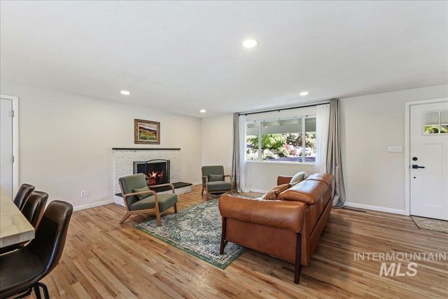 3629 E Clement Rd, Boise, ID 83704