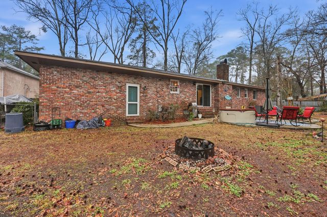 108 Quail Lane, Summerville, SC 29485