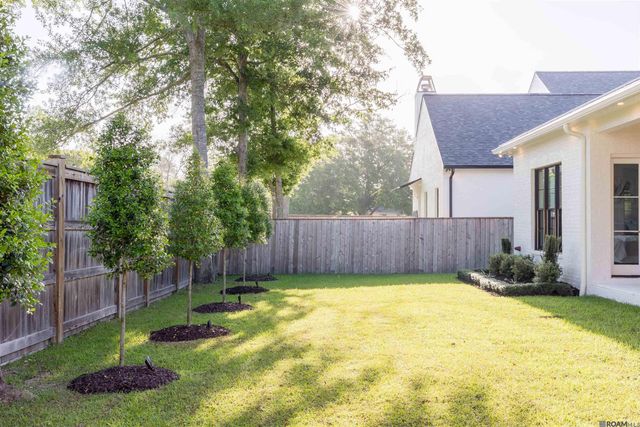 9617 Inniswold Park Ln, Baton Rouge, LA 70809