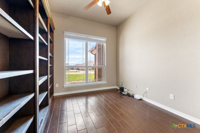 880 County Road 4772, Kempner, TX 76539