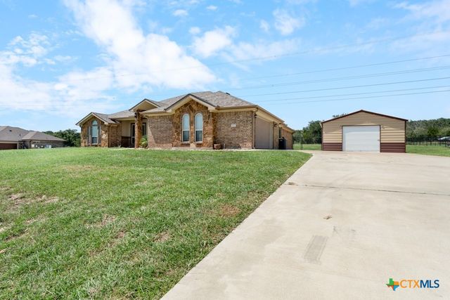 880 County Road 4772, Kempner, TX 76539