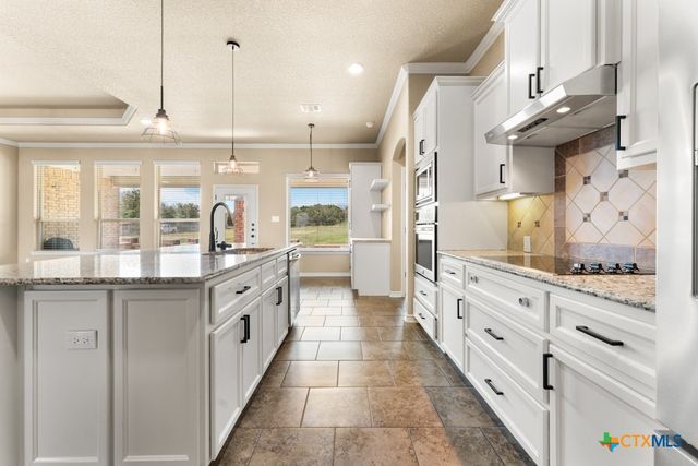 880 County Road 4772, Kempner, TX 76539