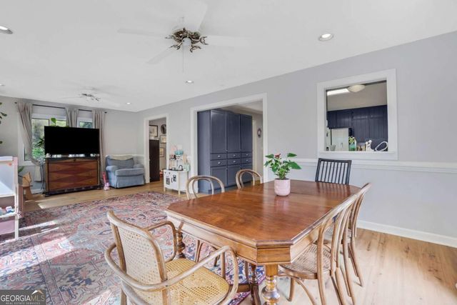 5813 Four Winds Drive SW, Lilburn, GA 30047