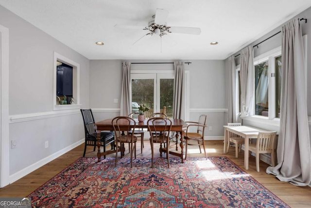 5813 Four Winds Drive SW, Lilburn, GA 30047