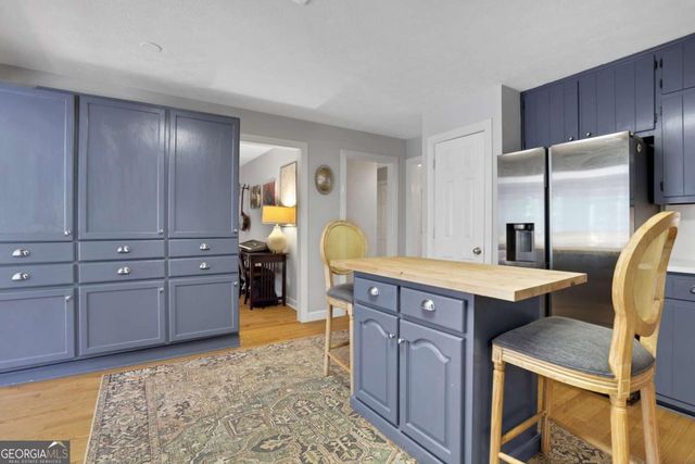 5813 Four Winds Drive SW, Lilburn, GA 30047