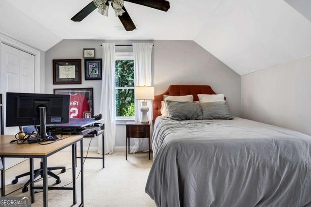 5813 Four Winds Drive SW, Lilburn, GA 30047