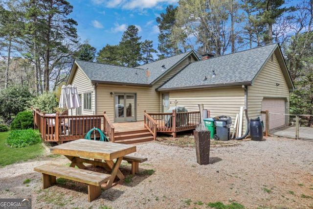 5813 Four Winds Drive SW, Lilburn, GA 30047