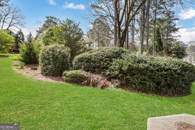 5813 Four Winds Drive SW, Lilburn, GA 30047